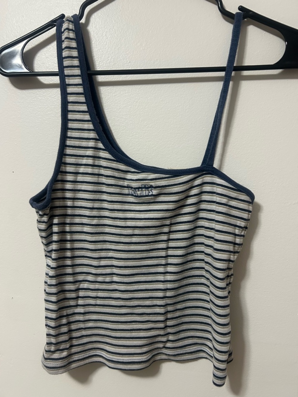 vintage levi’s tank